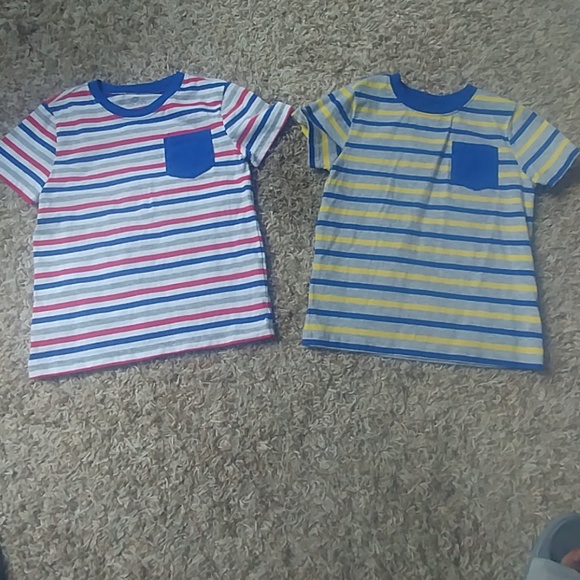 shirt bundle (lots of 5t shirts) - Picture 3 of 3